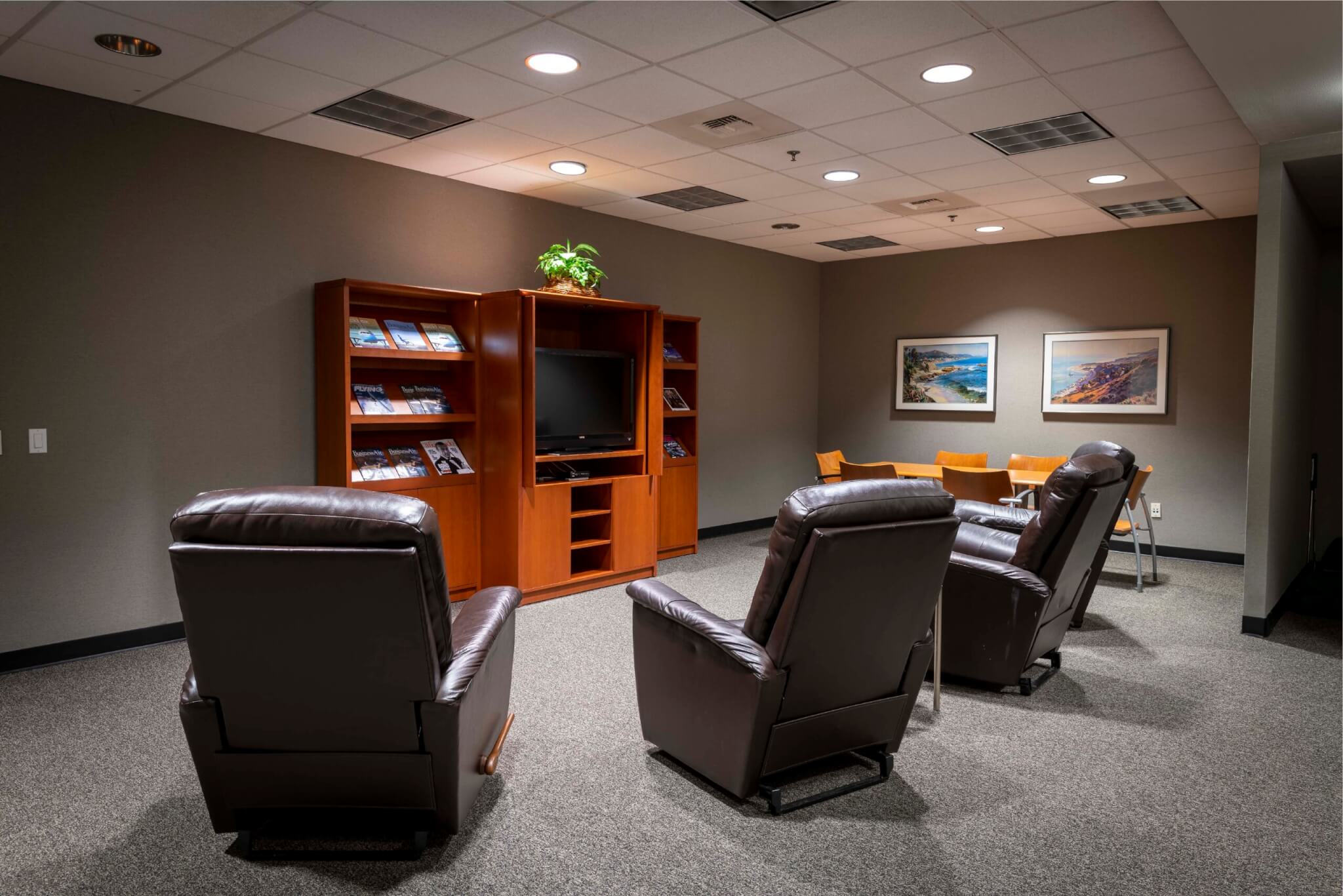 Sun Air Jets Pilot Lounge Sun Air Jets Pilot Lounge