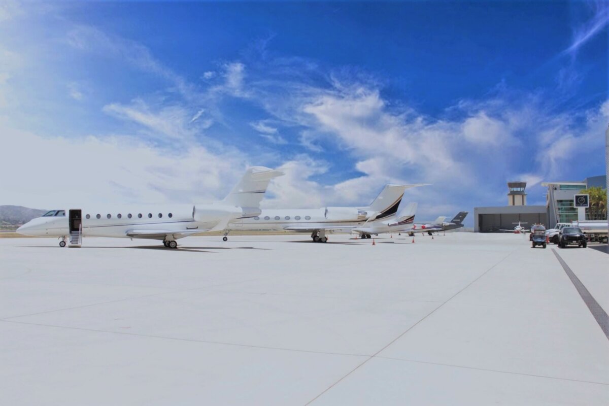 Can private jets fly internationally