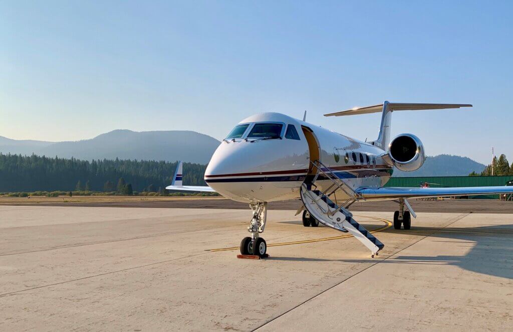 Comparing business aviation to commercial