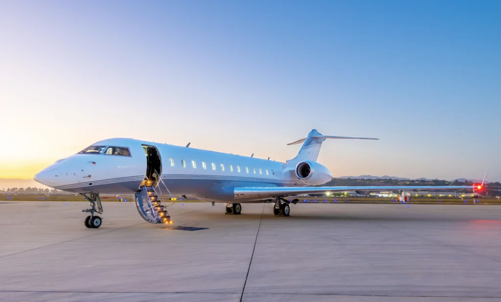 how to charter a private jet
