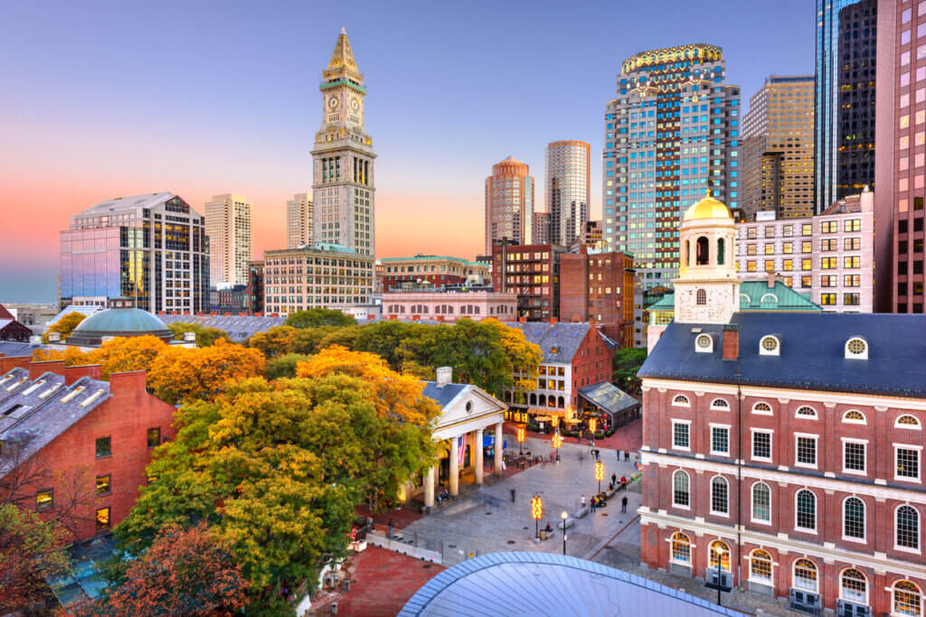 best places to travel in october