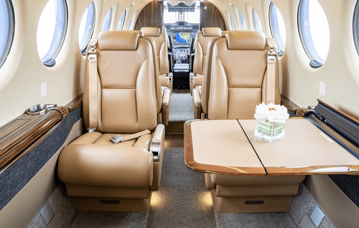 Luxurious King Air 350i Interior