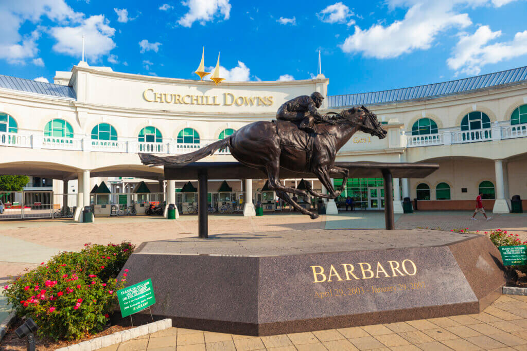 Churchill Downs in Louisville, Kentucky with a statue of the Kentucky Derby